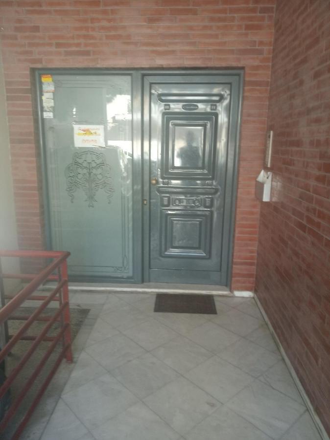 Elias Appartment Volos Buitenkant foto